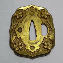 大日本帝国陸軍 将校軍刀 鍔 九八式将校軍刀 /日本陸軍 刀装具 武具 日本刀 銅地鍔　_画像1