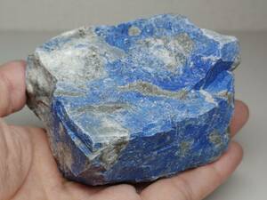 ラピスラズリ 33 ・639g 原石 鑑賞石 自然石 誕生石 鉱石 鉱物 水石 宝石 置石 インテリア