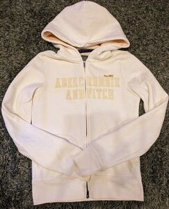 Abercrombie&Fitch　アバクロ　パーカー　レディースМ