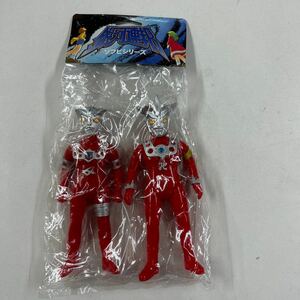  unopened goods .... Milky Way ream . sofvi series Ultraman Leo & Astra set ( special VERSION ) free shipping 