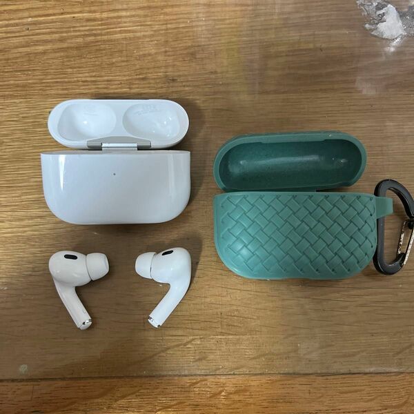 Apple AirPods Pro 第2世代 MTJV3J/A ワイヤレスイヤホン 0221