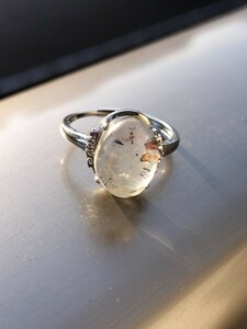 天然石　ガーデンクォーツ水晶　フリーサイズ　4月誕生石　指輪　リング
