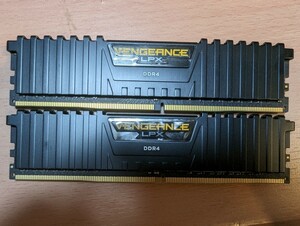 【ジャンク】CORSAIR メモリDDR4 PC4-25600 8GB 2枚組