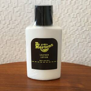 ★ 送料￥180～ ★ レザーローション Dr.Martens ドクター.マーチン 汚れ落とし 100ml 靴手入れ 日本製 ブーツ (新品)(未開封)(正規品)