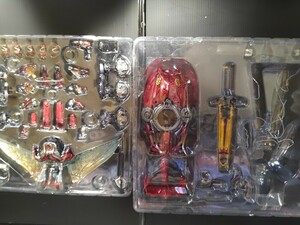 S.I.C VOL.52仮面ライダーカブト　パーツ無し　外箱無し　ジャンク中古商品