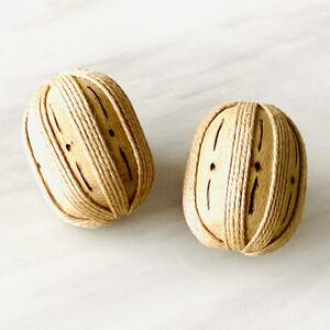 [ free shipping ] wooden earcuff natural Asian ma Leica Titicaca ethnic 