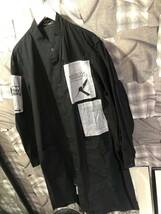 nude:masahiko maruyama ヌード:マサヒコマルヤマ LONG SHIRT COAT WITH MULTI PATCHES POSTER PRINT コート DS-230 サイズ3 ブラック　FK_画像1