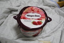 ハーゲンダッツ ストロベリー 保冷バッグ 検索 Haagen-Dazs 保冷バック アイスクリーム パッケージ グッズ_画像1