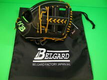 新品 未使用品 BELGARD ベルガード 日本製 内野用 硬式用 高校野球対応 グローブ ブラック×タンヒモ 硬式ボール付き_画像10