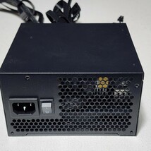 玄人志向 KRPW-BK750W/85+ 750W 80PLUS BRONZE認証 ATX電源ユニット セミプラグイン 動作確認済み PCパーツ_画像3