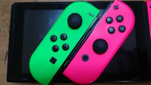 Nintendo Switch　ジョイコン左右セット本体のみ　ピンク、グリーン　互換品スティック交換済