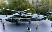 1/144 Dragon SH-60 FG / ドラゴン Sh-60 完成品_画像3