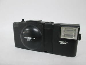 【0228o S9692】 OLYMPUS オリンパス XA1 D ZUIKO 35mm 1:4 コンパクト フィルムカメラ ジャンク
