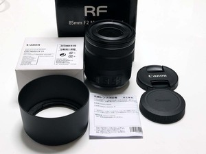 【新同品】Canon RF 85mm F2 MACRO IS STM フードET-77