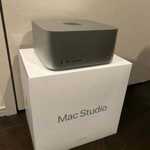 【送料無料・備品】Mac Studio M2 Ultra / 60コアGPU / 192GBメモリ / 4TB SSDの画像1