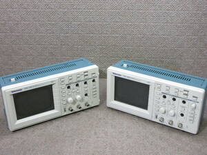 【※ジャンク品 2台セット】Tektronix/テクトロニクス デジタルオシロスコープ【TDS220】100MHz 1GS/s Digital Oscilloscope (No.T224)