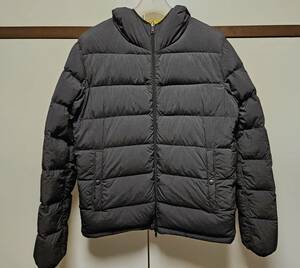 ☆美品☆Herno(ヘルノ) 2０・７デニールウルトラライトダウンジャケット　48size(ブラック/イエロー)