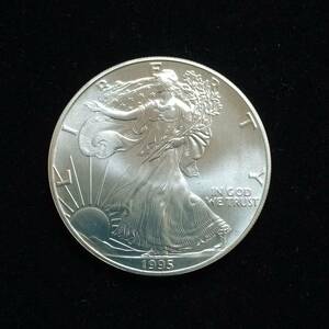 【W249】シルバーイーグル 銀貨 アメリカ 1ドル 31.2g 1995年 ウォーキングリバティ 自由の女神 フランクリン・ミント コイン 認定書付き