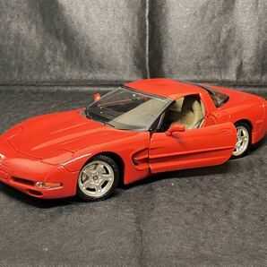 1/18 CHEVROLET CORVETTE C5 【シボレー コルベット C5】 Bburago DIAMONDS [ブラーゴ]の画像1