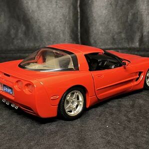 1/18 CHEVROLET CORVETTE C5 【シボレー コルベット C5】 Bburago DIAMONDS [ブラーゴ]の画像3