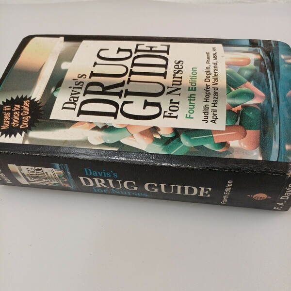 zaa-549♪Davis's Drug Guide for Nursesデイビスの看護師向け薬物ガイド 1994/6/1 英語版 Judith Hopfer Deglin (著)