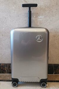 新品※Mercedes-Benz・メルセデス・ベンツ*軽量オリジナル※ダイヤルロック・スーツケース*機内持ち込み*旅行*出張・キャリーケース・銀