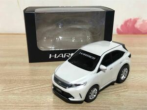 送料無料　トヨタ ハリアー　プルバックカー　カラーサンプルミニカー　TOYOTA HARRIER