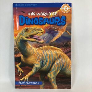 THE WORLD OF DiNOSAURS チャプターブック　洋書