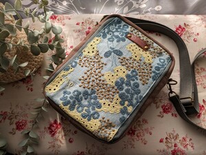 ハンドメイド　バッグ☆ショルダー☆ミナペルホネン☆ハッピーカモフラージュ☆ブラウン帆布☆一点物