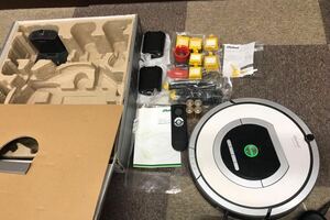 Roomba ルンバ iRobot アイロボット 760 ロボット掃除機 ベーシックモデル 掃除 家電 通電済み