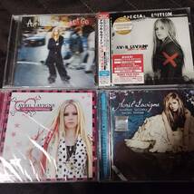 AVRIL LAVIGNE 4作品（DVD3枚付）_画像1