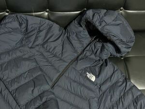  THE NORTH FACE／サンダーフーディーNY82011／Ｌサイズ／アーバンネイビー