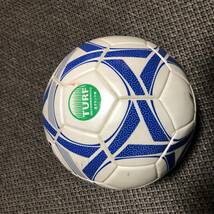 ★★中古品　ミカサ(MIKASA) サッカーボール 5号球 検定球 ミカサ大学サッカー連盟公式試合球 MC55-WBL★★_画像4