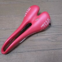 SELLE SMP DRAKON レッド_画像1