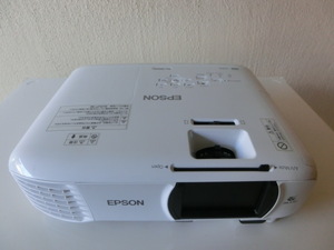 EPSONエプソン ホームプロジェクター EH-TW650 LCD PROJECTOR 本体のみ ジャンク