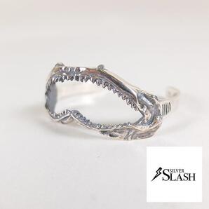 【SLASH】シャークバングル/ブレスレット/サメ/歯/顎/トゲトゲ/プレゼント/SV925/シルバー