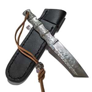 ダマスカス鋼小型ナイフ　一体型シースナイフ　フルタング　レザーケース付き