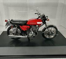 HASEGAWA 1/12 KAWASAKI 500SS MACHⅢ H1 後期型 塗装済完成品 タミヤディスプレイケースD付き！_画像10