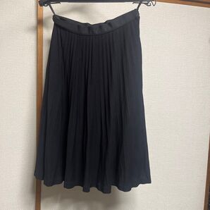 コムサイズプリーツスカート