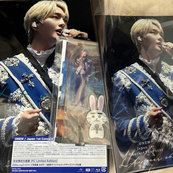 ONEW JAPAN FIRST CONCERT TOUR Life goes on Blu-ray