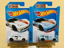 HOTWHEELS Chevrolet '09 CORVETTE ZR1 Gulf C6 シボレー コルベット 2台 2色 ガルフカラー ホットウィール_画像1