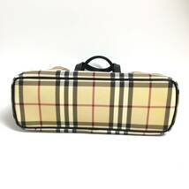 ●2D350/BURBERRY LONDON バーバリーロンドン/トートバッグ/ハンドバッグ/ノバチェック/PVC/レザー/シルバー金具/ベージュ/黒_画像4