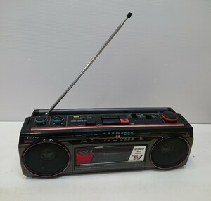 管理1340 SANYO サンヨー MR-U4TA RADIO CASSETTE RECORDER ラジオカセットレコーダー ラジカセ 昭和レトロ 通電確認済み ジャンク