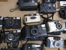 1円～ カメラ/フィルムカメラ/一眼レフカメラなど 31個 セット/まとめ おまけ有 Minolta/OLYNPUS/Konica/CANON/CHINON/PENTAX ジャンク_画像5