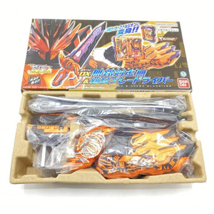 【中古】【開封】変身ベルト DX無銘剣虚無＆覇剣ブレードライバー「仮面ライダーセイバー/聖刃」 プレミアムバンダイ限定[240095246834]