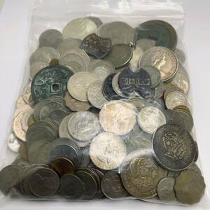 1円～ 古銭 コイン 硬貨 銀貨 記念貨幣 大量まとめ 日本古銭 外国コイン 総重量約2533g