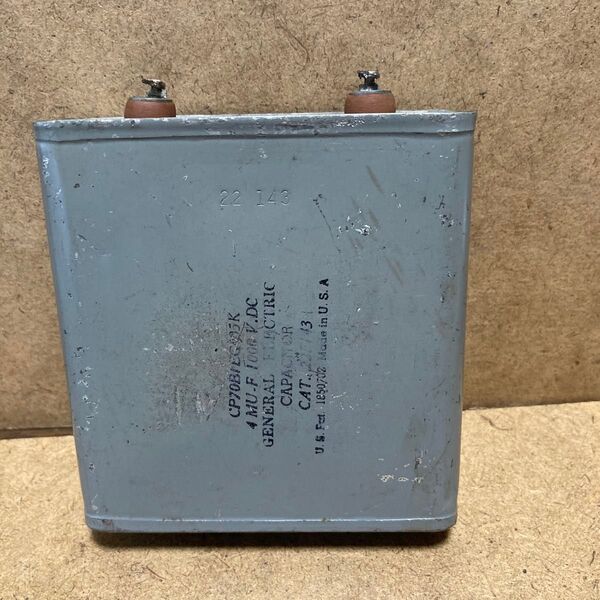アメリカ GE製オイルコンデンサ CP70B1EG405K 4uF 1000VDC