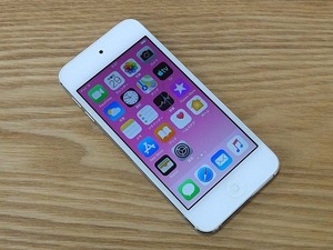 ◆◆iPod touch 第6世代 16GB シルバー A1574 モデル：MKH42J/A 美品 動作良好 バッテリー長持ち|T6-1186◆◆