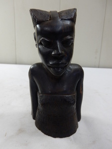 東アフリカ タンザニア連合共和国産 手彫り 黒壇 女性像 インテリア飾り コレクション UR