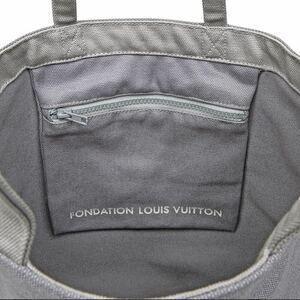  Louis Vuitton foundation art gallery limitation tote bag inside with pocket gray 